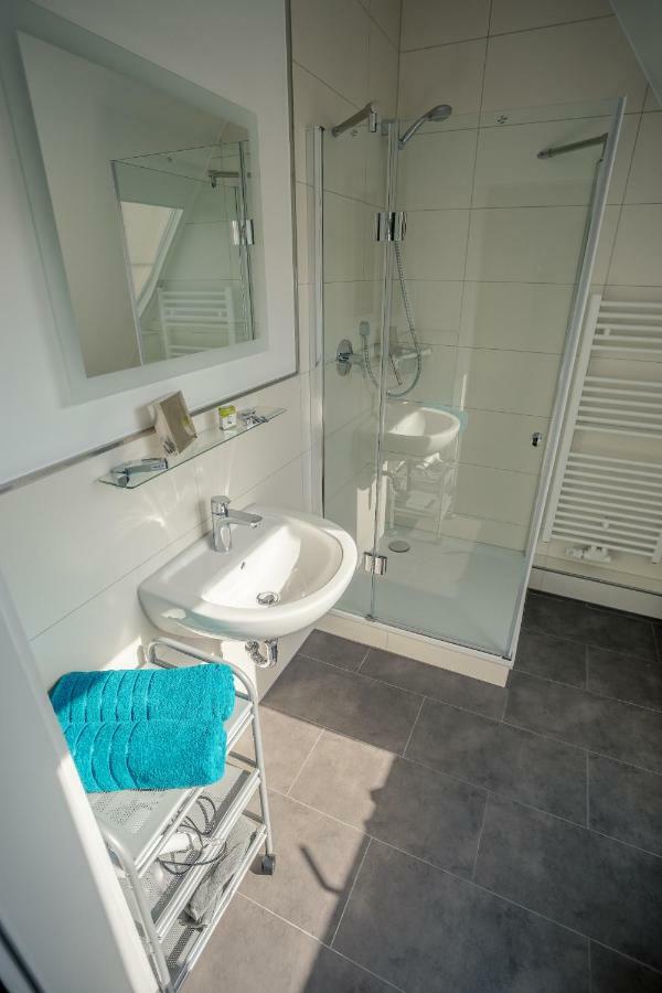 Talstation 20 / Innenstadt, 2 Schlafzimmer, Terrasse Apartment